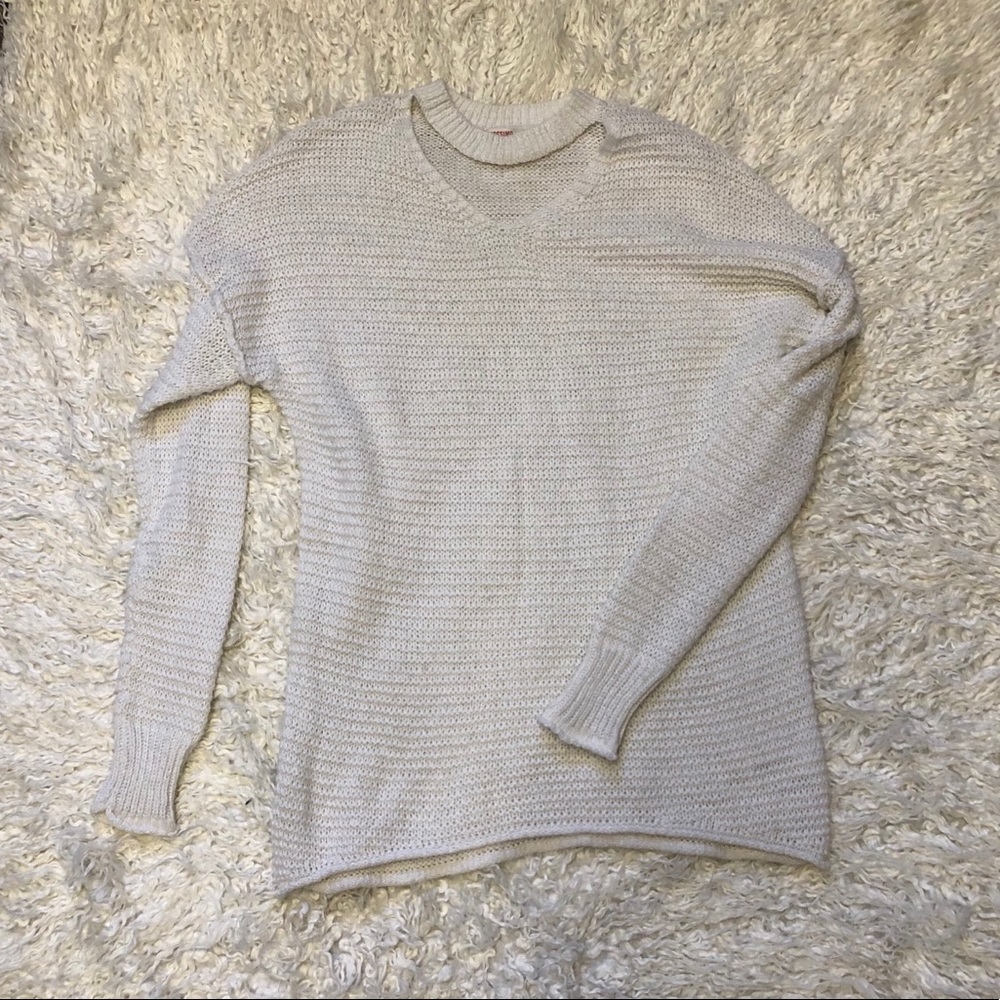 Cream sweater - Picture 2 of 4